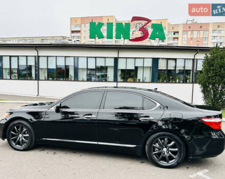 Черный Лексус ЛС, объемом двигателя 4.61 л и пробегом 200 тыс. км за 13900 $, фото 10 на Automoto.ua