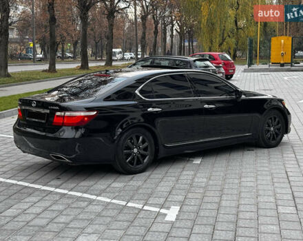 Черный Лексус ЛС, объемом двигателя 4.6 л и пробегом 192 тыс. км за 13500 $, фото 10 на Automoto.ua
