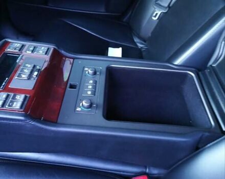 Лексус ЛС 2008 у Києві на Automoto.ua Чорний Лексус ЛС, об'ємом двигуна 4.61 л та пробігом 183 тис. км за 13800 $, фото 7 на Automoto.ua