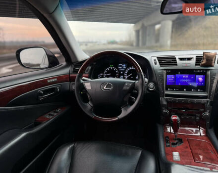 Черный Лексус ЛС, объемом двигателя 4.61 л и пробегом 320 тыс. км за 14500 $, фото 28 на Automoto.ua