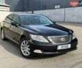 Черный Лексус ЛС, объемом двигателя 4.61 л и пробегом 160 тыс. км за 11800 $, фото 2 на Automoto.ua
