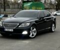 Черный Лексус ЛС, объемом двигателя 4.6 л и пробегом 197 тыс. км за 10500 $, фото 1 на Automoto.ua