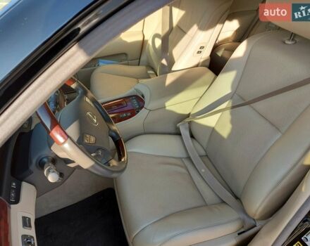 Черный Лексус ЛС, объемом двигателя 4.6 л и пробегом 160 тыс. км за 22499 $, фото 10 на Automoto.ua