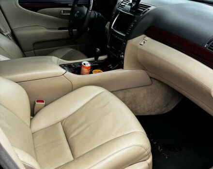 Черный Лексус ЛС, объемом двигателя 4.6 л и пробегом 192 тыс. км за 13500 $, фото 28 на Automoto.ua