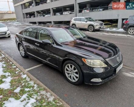 Чорний Лексус ЛС, об'ємом двигуна 4.61 л та пробігом 312 тис. км за 12000 $, фото 30 на Automoto.ua