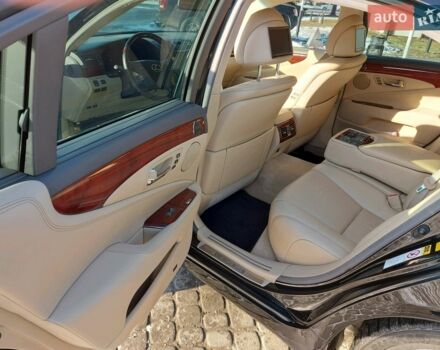 Черный Лексус ЛС, объемом двигателя 4.6 л и пробегом 160 тыс. км за 22499 $, фото 12 на Automoto.ua