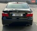 Черный Лексус ЛС, объемом двигателя 4.61 л и пробегом 160 тыс. км за 11800 $, фото 6 на Automoto.ua