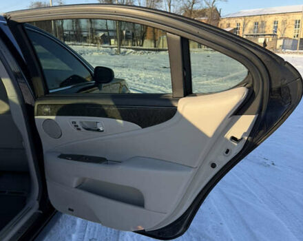 Черный Лексус ЛС, объемом двигателя 4.97 л и пробегом 323 тыс. км за 14500 $, фото 34 на Automoto.ua