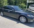 Черный Лексус ЛС, объемом двигателя 4.6 л и пробегом 267 тыс. км за 13500 $, фото 2 на Automoto.ua