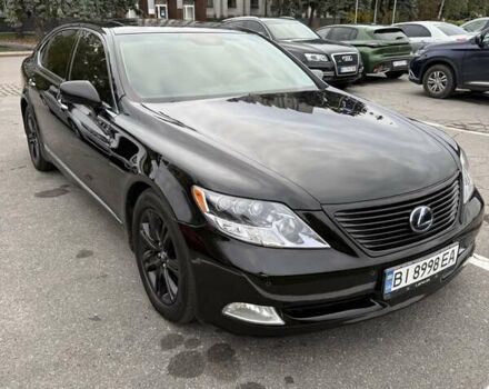Черный Лексус ЛС, объемом двигателя 4.97 л и пробегом 347 тыс. км за 14500 $, фото 2 на Automoto.ua