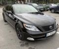 Черный Лексус ЛС, объемом двигателя 4.97 л и пробегом 347 тыс. км за 14500 $, фото 2 на Automoto.ua