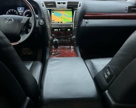 Чорний Лексус ЛС, об'ємом двигуна 4.6 л та пробігом 230 тис. км за 13800 $, фото 19 на Automoto.ua