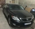 Черный Лексус ЛС, объемом двигателя 4.61 л и пробегом 198 тыс. км за 16000 $, фото 1 на Automoto.ua