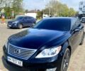 Черный Лексус ЛС, объемом двигателя 4.6 л и пробегом 124 тыс. км за 14800 $, фото 1 на Automoto.ua