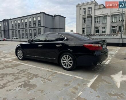 Чорний Лексус ЛС, об'ємом двигуна 4.61 л та пробігом 193 тис. км за 15000 $, фото 6 на Automoto.ua