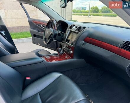 Чорний Лексус ЛС, об'ємом двигуна 4.61 л та пробігом 195 тис. км за 17700 $, фото 67 на Automoto.ua