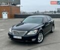 Черный Лексус ЛС, объемом двигателя 4.61 л и пробегом 151 тыс. км за 10995 $, фото 1 на Automoto.ua