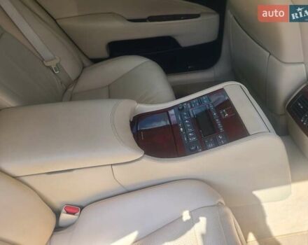 Черный Лексус ЛС, объемом двигателя 4.97 л и пробегом 178 тыс. км за 21600 $, фото 9 на Automoto.ua