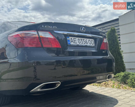Чорний Лексус ЛС, об'ємом двигуна 4.61 л та пробігом 151 тис. км за 19999 $, фото 21 на Automoto.ua