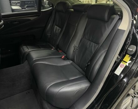 Чорний Лексус ЛС, об'ємом двигуна 4.6 л та пробігом 254 тис. км за 22900 $, фото 18 на Automoto.ua