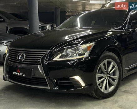 Чорний Лексус ЛС, об'ємом двигуна 4.61 л та пробігом 255 тис. км за 22900 $, фото 8 на Automoto.ua