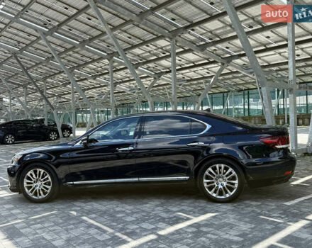 Черный Лексус ЛС, объемом двигателя 5 л и пробегом 194 тыс. км за 34999 $, фото 6 на Automoto.ua