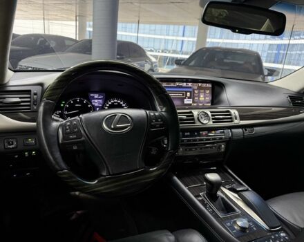 Чорний Лексус ЛС, об'ємом двигуна 4.6 л та пробігом 254 тис. км за 22900 $, фото 19 на Automoto.ua