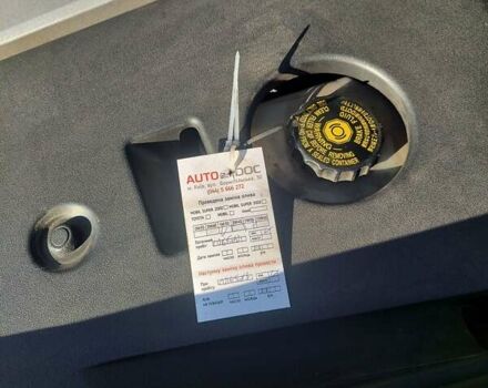 Черный Лексус ЛС, объемом двигателя 5 л и пробегом 137 тыс. км за 40000 $, фото 10 на Automoto.ua