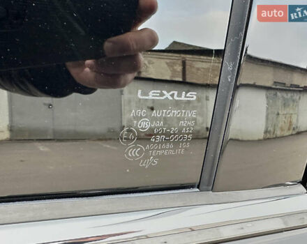 Черный Лексус ЛС, объемом двигателя 4.61 л и пробегом 99 тыс. км за 21000 $, фото 10 на Automoto.ua
