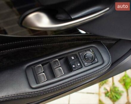 Черный Лексус ЛС, объемом двигателя 3.46 л и пробегом 85 тыс. км за 46000 $, фото 46 на Automoto.ua