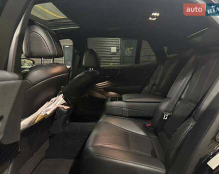 Черный Лексус ЛС, объемом двигателя 3.5 л и пробегом 73 тыс. км за 44000 $, фото 1 на Automoto.ua