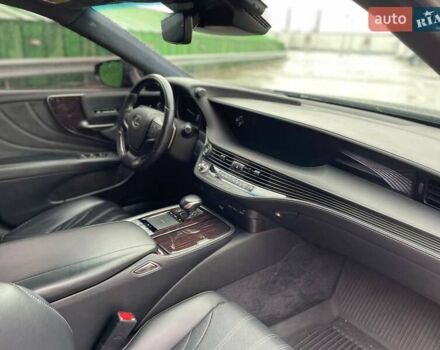 Черный Лексус ЛС, объемом двигателя 3.46 л и пробегом 115 тыс. км за 45000 $, фото 30 на Automoto.ua