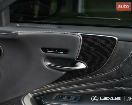 Чорний Лексус ЛС, об'ємом двигуна 3.45 л та пробігом 39 тис. км за 87000 $, фото 32 на Automoto.ua