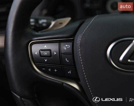 Чорний Лексус ЛС, об'ємом двигуна 3.45 л та пробігом 39 тис. км за 87000 $, фото 27 на Automoto.ua