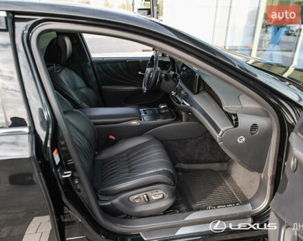 Чорний Лексус ЛС, об'ємом двигуна 3.45 л та пробігом 39 тис. км за 87000 $, фото 36 на Automoto.ua