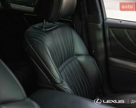 Чорний Лексус ЛС, об'ємом двигуна 3.45 л та пробігом 39 тис. км за 87000 $, фото 25 на Automoto.ua