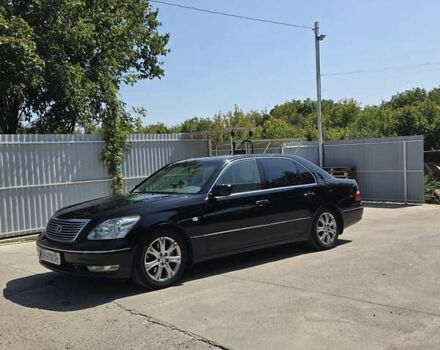 Черный Лексус ЛС, объемом двигателя 4.29 л и пробегом 247 тыс. км за 10500 $, фото 1 на Automoto.ua