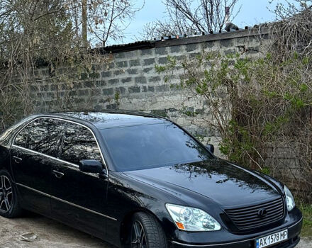 Черный Лексус ЛС, объемом двигателя 4.3 л и пробегом 370 тыс. км за 7500 $, фото 1 на Automoto.ua