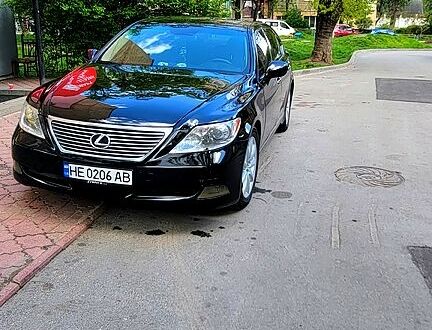 Чорний Лексус ЛС, об'ємом двигуна 4.6 л та пробігом 1 тис. км за 12500 $, фото 1 на Automoto.ua