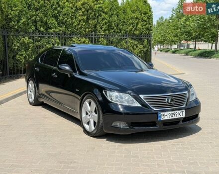 Черный Лексус ЛС, объемом двигателя 4.6 л и пробегом 187 тыс. км за 11400 $, фото 1 на Automoto.ua
