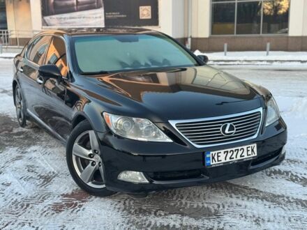 Черный Лексус ЛС, объемом двигателя 4.6 л и пробегом 157 тыс. км за 7950 $, фото 1 на Automoto.ua