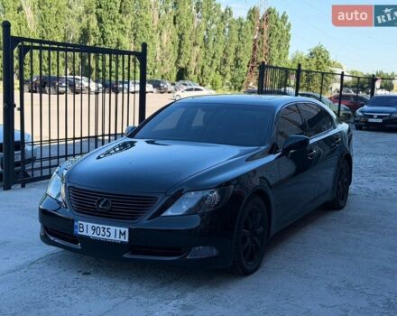 Черный Лексус ЛС, объемом двигателя 4.61 л и пробегом 260 тыс. км за 7300 $, фото 1 на Automoto.ua
