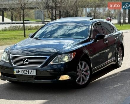 Черный Лексус ЛС, объемом двигателя 4.61 л и пробегом 153 тыс. км за 11500 $, фото 1 на Automoto.ua