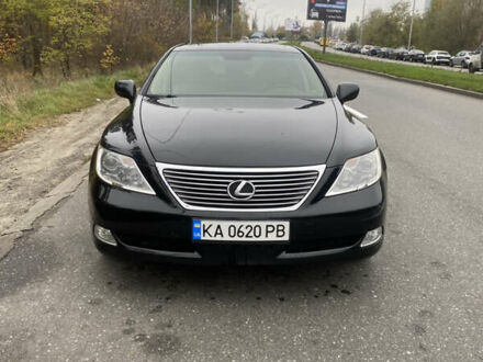 Черный Лексус ЛС, объемом двигателя 4.61 л и пробегом 264 тыс. км за 12000 $, фото 1 на Automoto.ua