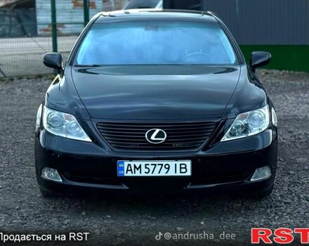 Черный Лексус ЛС, объемом двигателя 4.6 л и пробегом 0 тыс. км за 12000 $, фото 1 на Automoto.ua