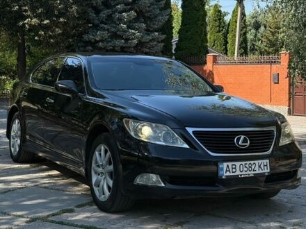 Чорний Лексус ЛС, об'ємом двигуна 4.61 л та пробігом 300 тис. км за 9100 $, фото 1 на Automoto.ua