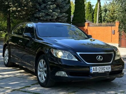 Чорний Лексус ЛС, об'ємом двигуна 4.6 л та пробігом 300 тис. км за 12000 $, фото 1 на Automoto.ua