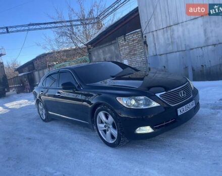 Черный Лексус ЛС, объемом двигателя 4.61 л и пробегом 250 тыс. км за 9000 $, фото 1 на Automoto.ua