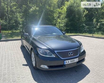 Черный Лексус ЛС, объемом двигателя 4.6 л и пробегом 267 тыс. км за 13500 $, фото 1 на Automoto.ua