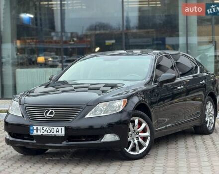Черный Лексус ЛС, объемом двигателя 4.61 л и пробегом 188 тыс. км за 7900 $, фото 1 на Automoto.ua